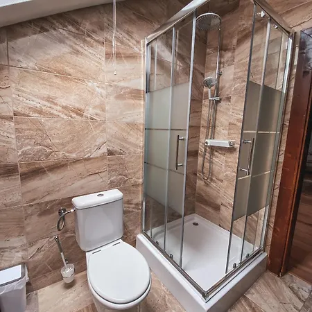 Blue Lotus Hotel & Hostel Bratislava