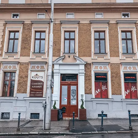 Blue Lotus Hotel & Hostel Bratislava