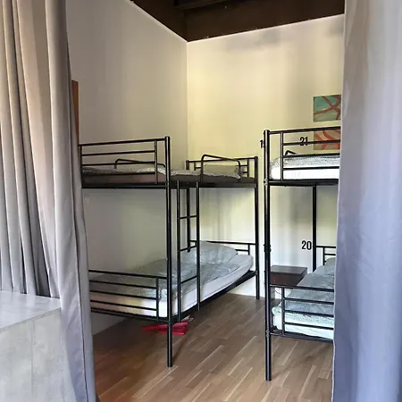 Blue Lotus Hotel & Hostel 3*