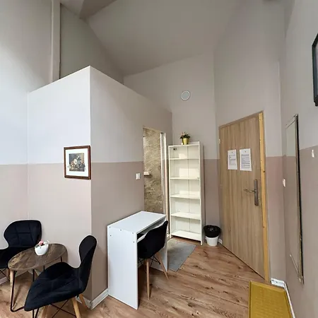 Ξενοδοχείο Blue Lotus Hotel & Hostel