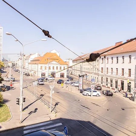 Blue Lotus Hotel & Hostel 3* Bratislava